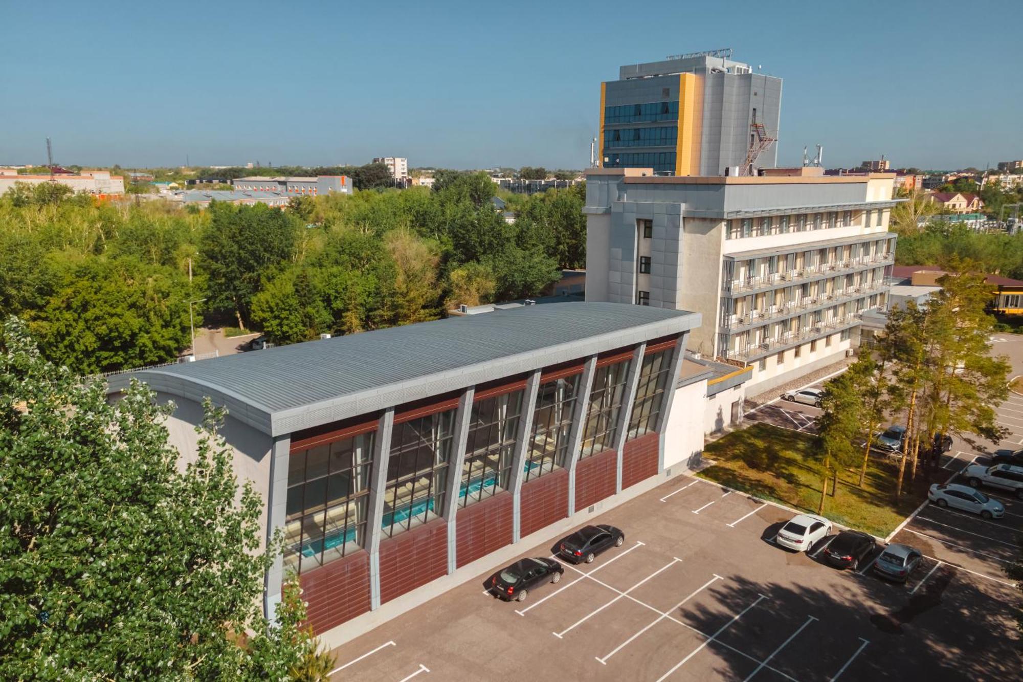 Cosmonaut Hotel Karagandy Buitenkant foto